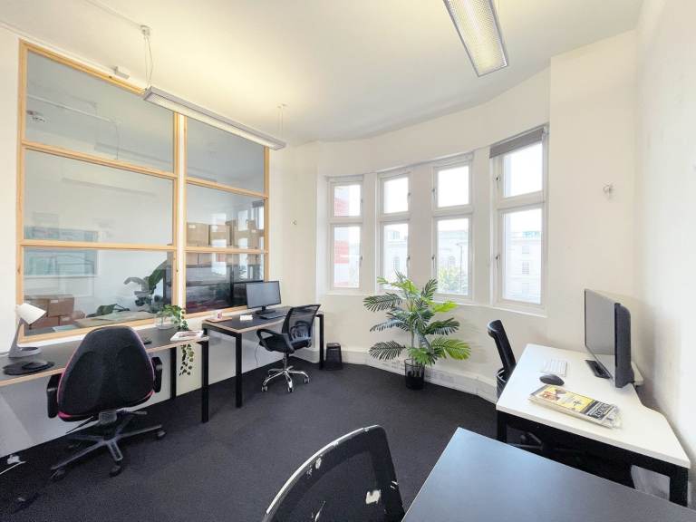 Private Office | Creative Space | Workspace | Commercial Unit to Rent in Hackney Central E8