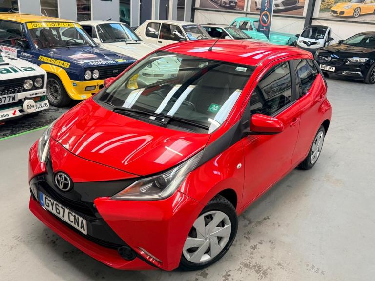 2017 Toyota AYGO 1.0 VVT-i x-play Euro 6 5dr HATCHBACK Petrol Manual
