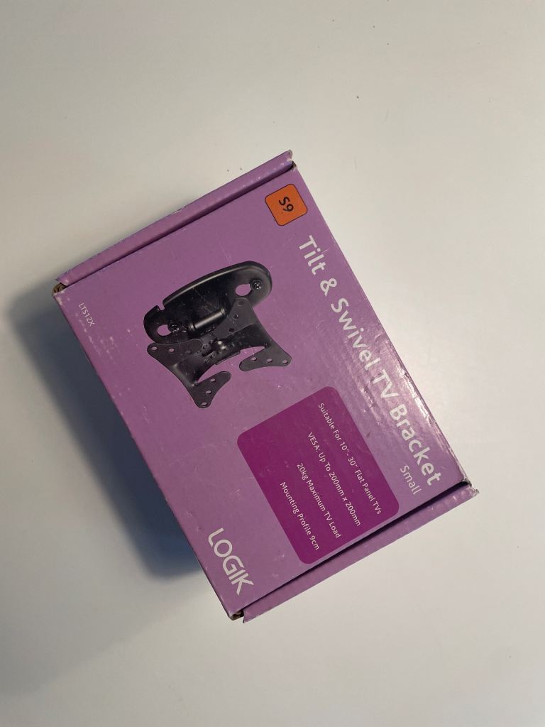 Tilt and Swivel TV Bracket