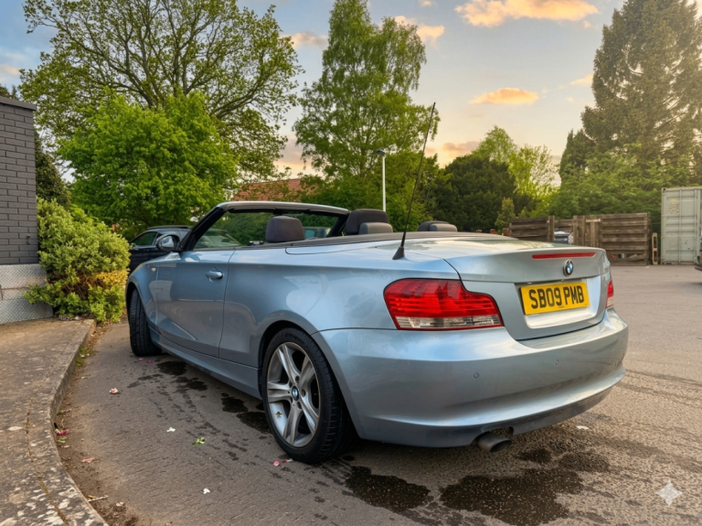 BMW, 1 SERIES, Convertible, 2009, Manual, 1995 (cc), 2 doors