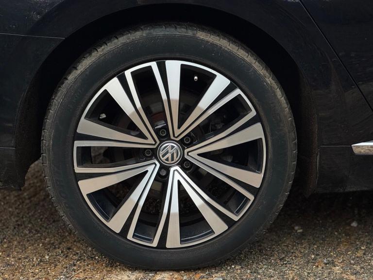 2019 Volkswagen Arteon 1.5 TSI EVO Elegance Fastback DSG Euro 6 (s/s) 5dr HATCHBACK Petrol Automatic