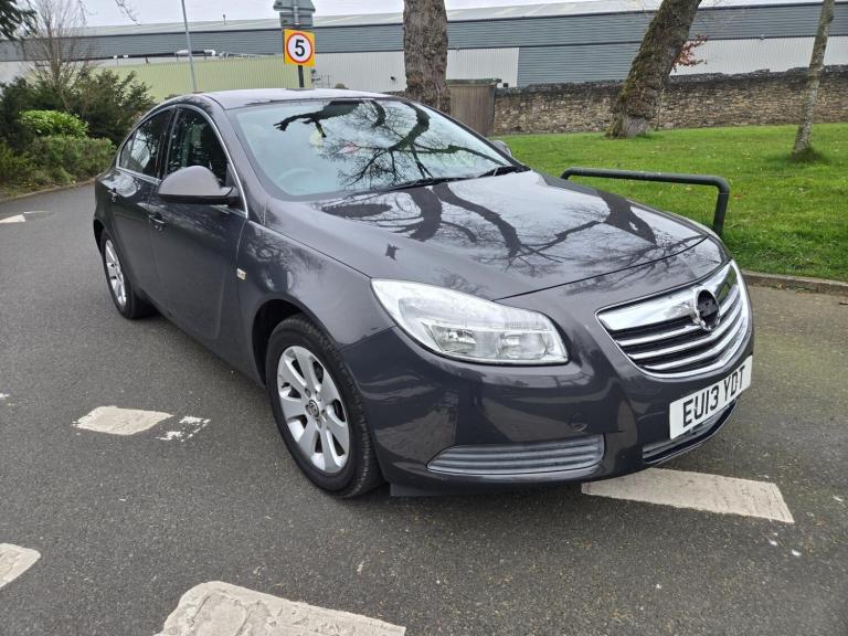 2013 Vauxhall Insignia 2.0 CDTi ecoFLEX Tech Line [160] 5dr [Start Stop] HATCHBACK DIESEL Manual