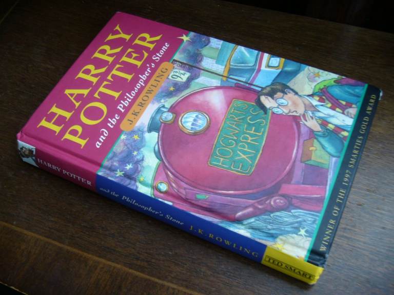 Harry Potter and the philosopher's stone Published by Ted Smart 8th Acceptable