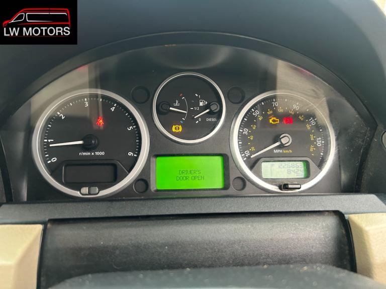 LAND ROVER DISCOVERY XS 5 DOOR COMMERCIAL TD V6 AUTO 2008 58 REG