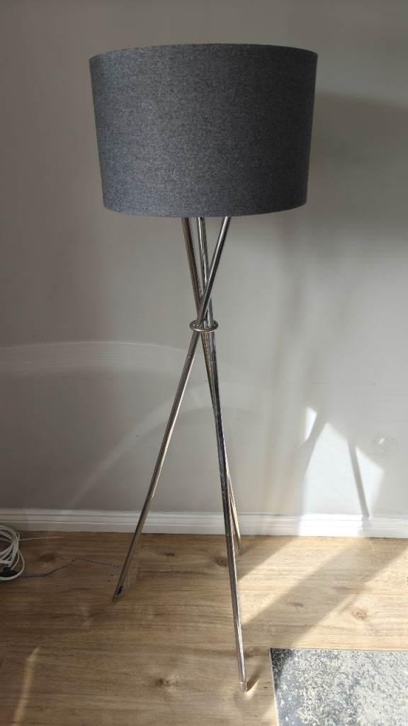 Next Tripod Lamp