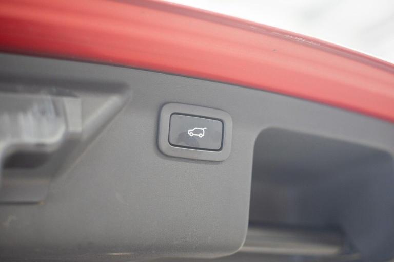 2016 Land Rover Discovery Sport 2.0 TD4 HSE 5dr [5 Seat] ESTATE DIESEL Manual