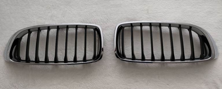 BMW 4 Series Original Chromed Kidney Grilles (as new) 
