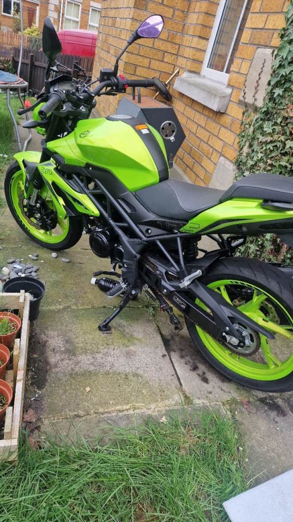 2024 Benelli 125. Less than 600 miles