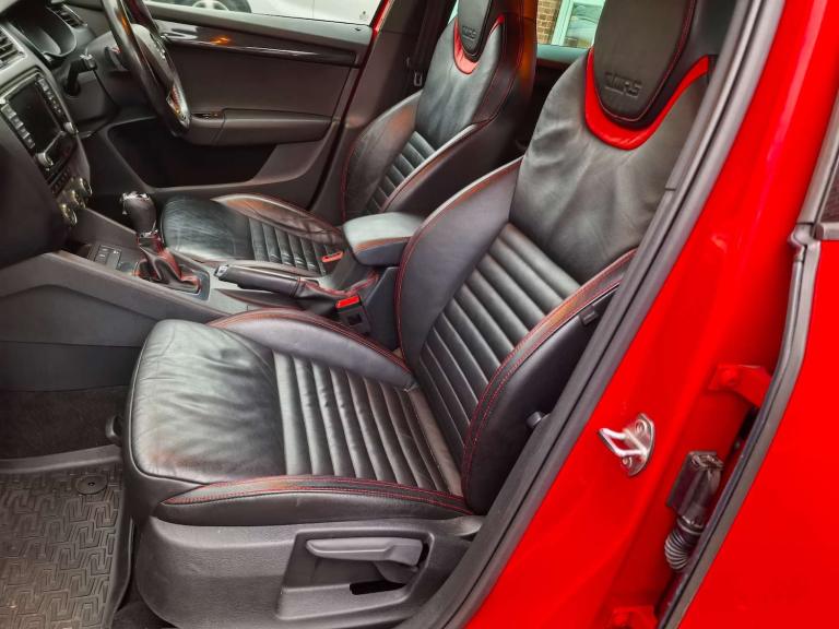 2015 Skoda Octavia 2.0 Octavia vRS TDI 4x4 Semi-Auto 4WD 5dr Hatchback Diesel Automatic