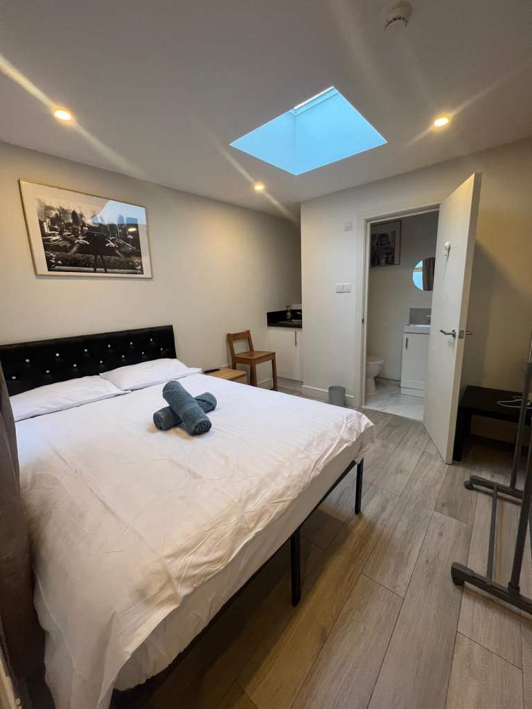 Private Room in Trendy SE17 Spot | Shared Kitchen | Near Elephant & Castle