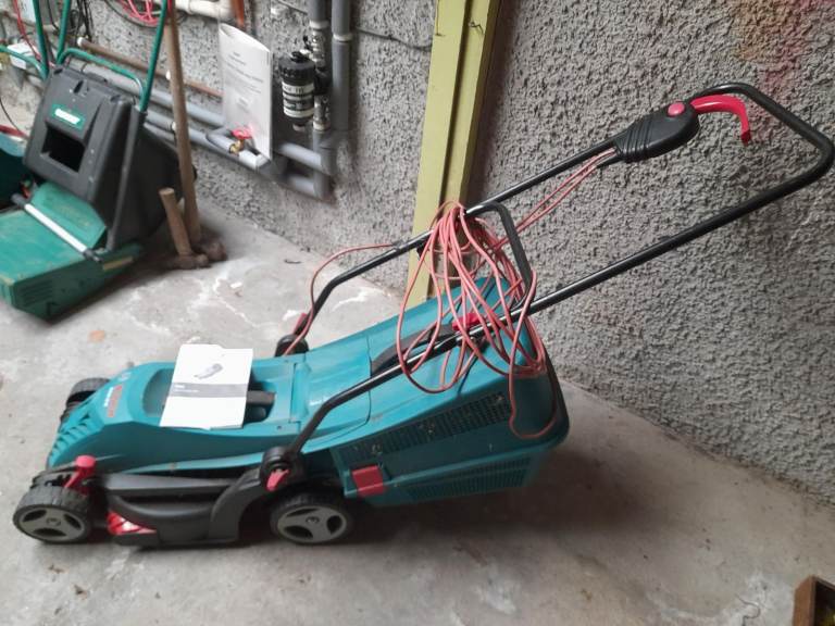 Bosch 34R lawnmower
