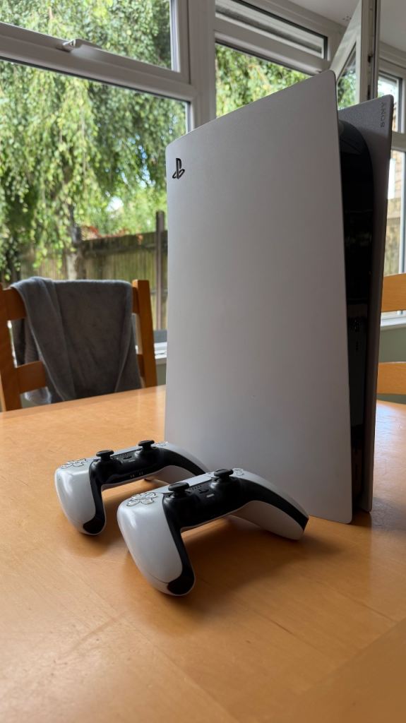 Sony PlayStation 5 825GB Disc Edition with Two Controllers and Games – Good Condition