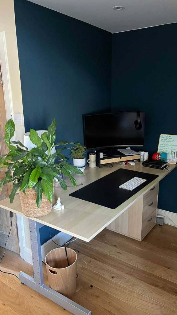 Large Office Desk