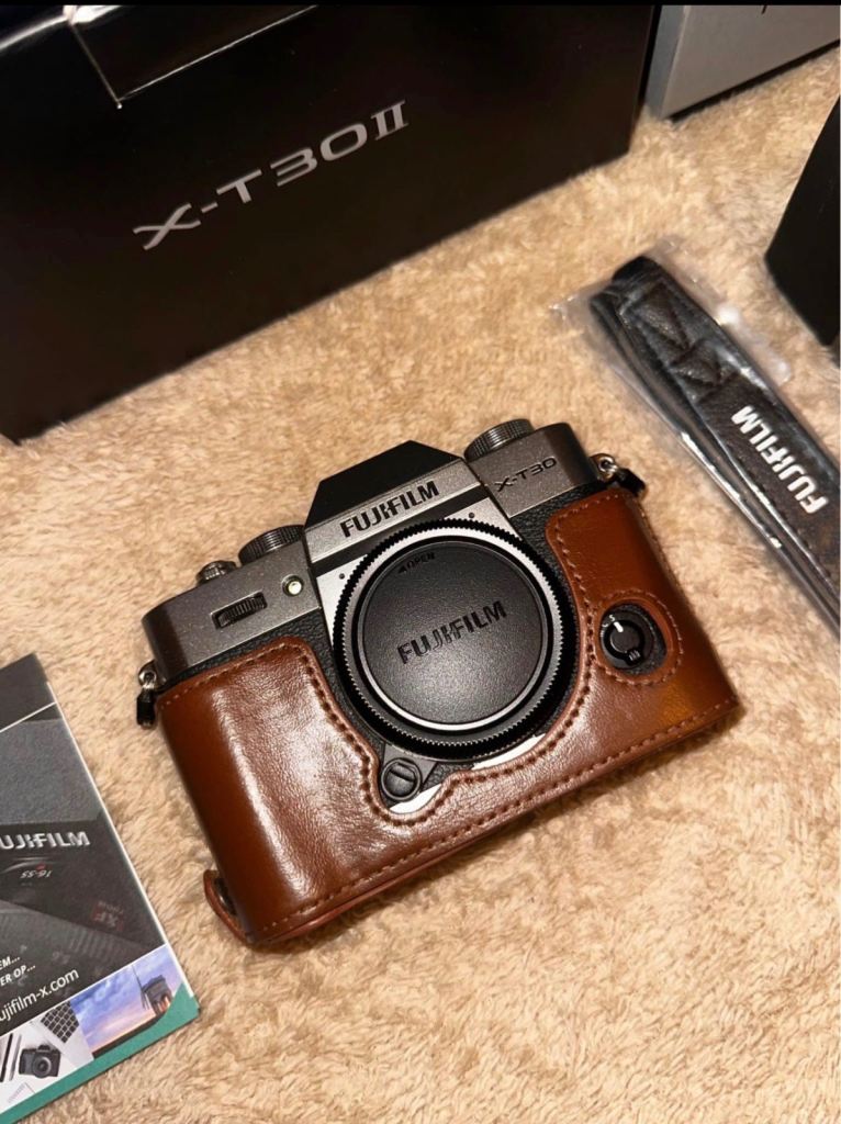 image for Fujifilm X-T30 II Silver – Low Shutter Count, 2 Lenses (TTArtisan 27mm AF) Excellent Cond