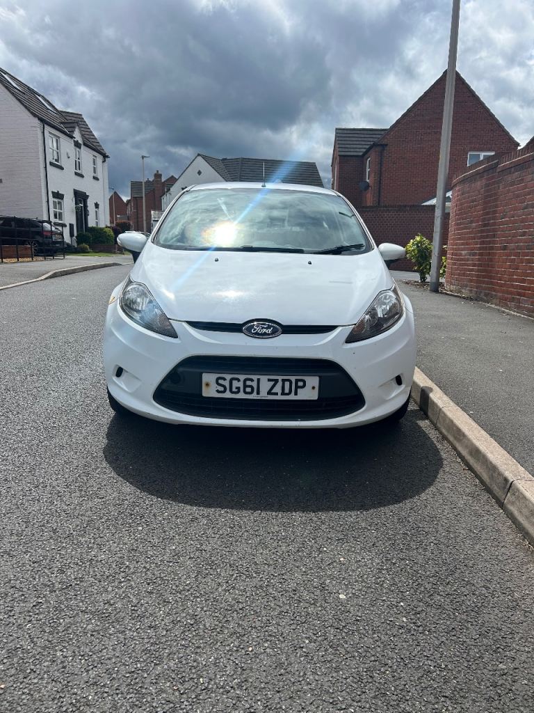 Ford fiesta 2011