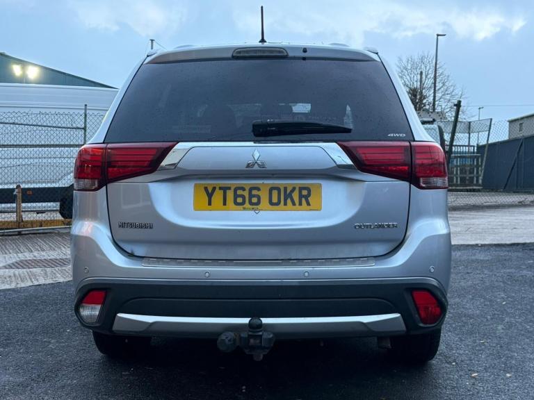 2016 Mitsubishi Outlander 2.2 DI-D GX3 5dr Auto ESTATE DIESEL Automatic