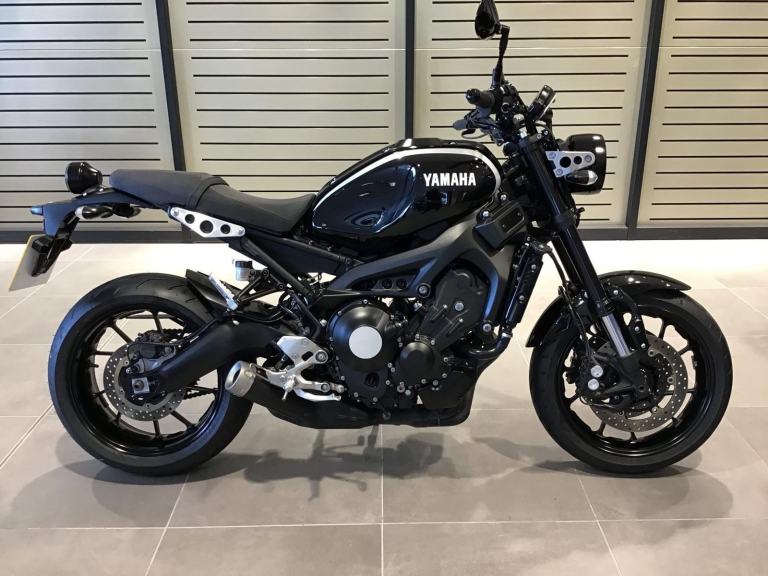 2018 YAMAHA XSR900