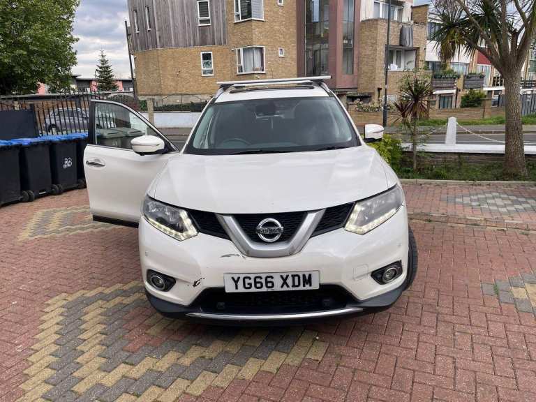 Nissan, X-TRAIL, Estate, 2016, Other, 1598 (cc), 5 doors