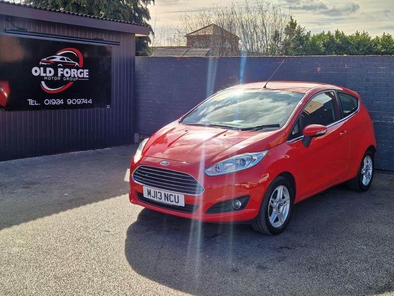2013 Ford Fiesta 1.25 82 Zetec 3dr HATCHBACK PETROL Manual