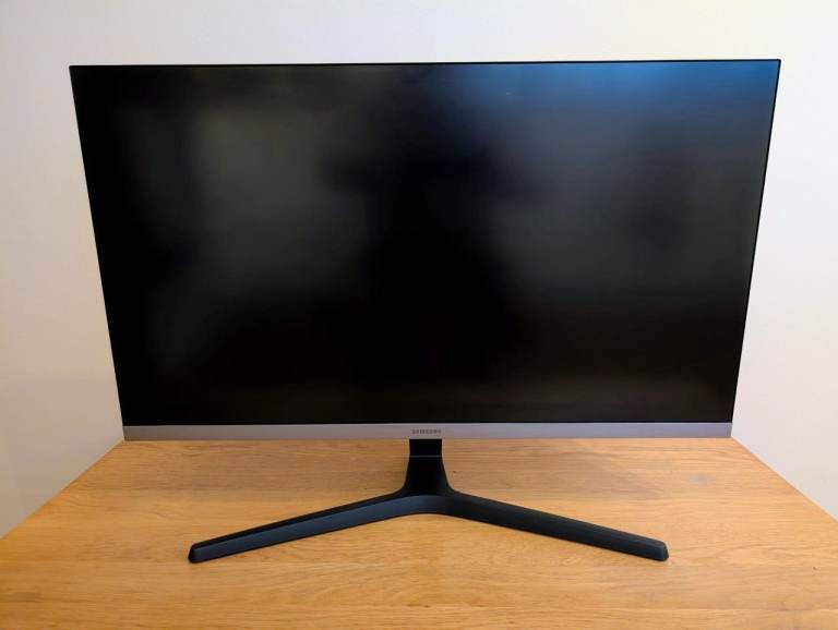 Samsung UR55 28" UHD 4K Monitor