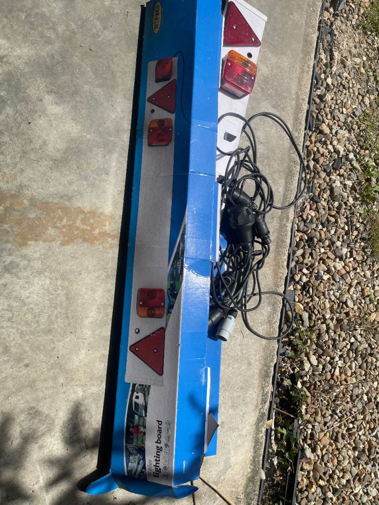 Trailer light board
