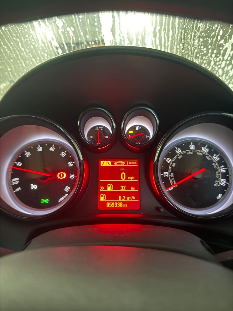 Vauxhall, ASTRA GTC, Hatchback, 2013, Manual, 1364 (cc), 3 doors