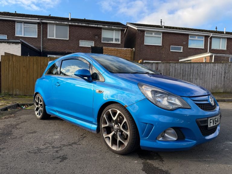 Corsa VXR 1.6 Turbo Arden Blue