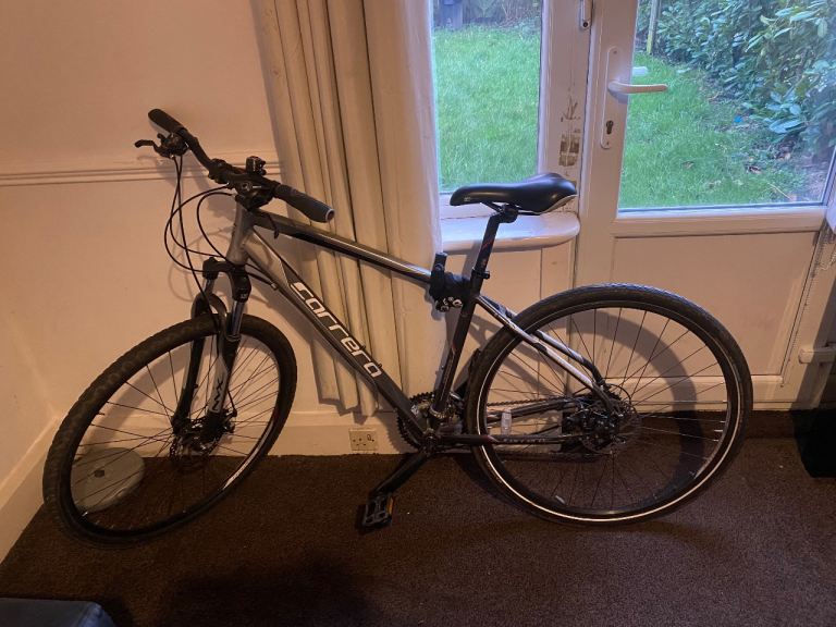 Hybrid Commuter Bike