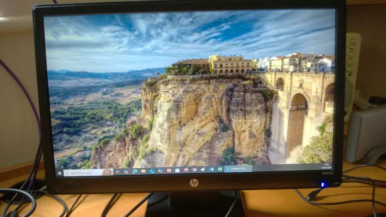 HP W2072a 20-inch Diagonal LED Backlit LCD Monitor
