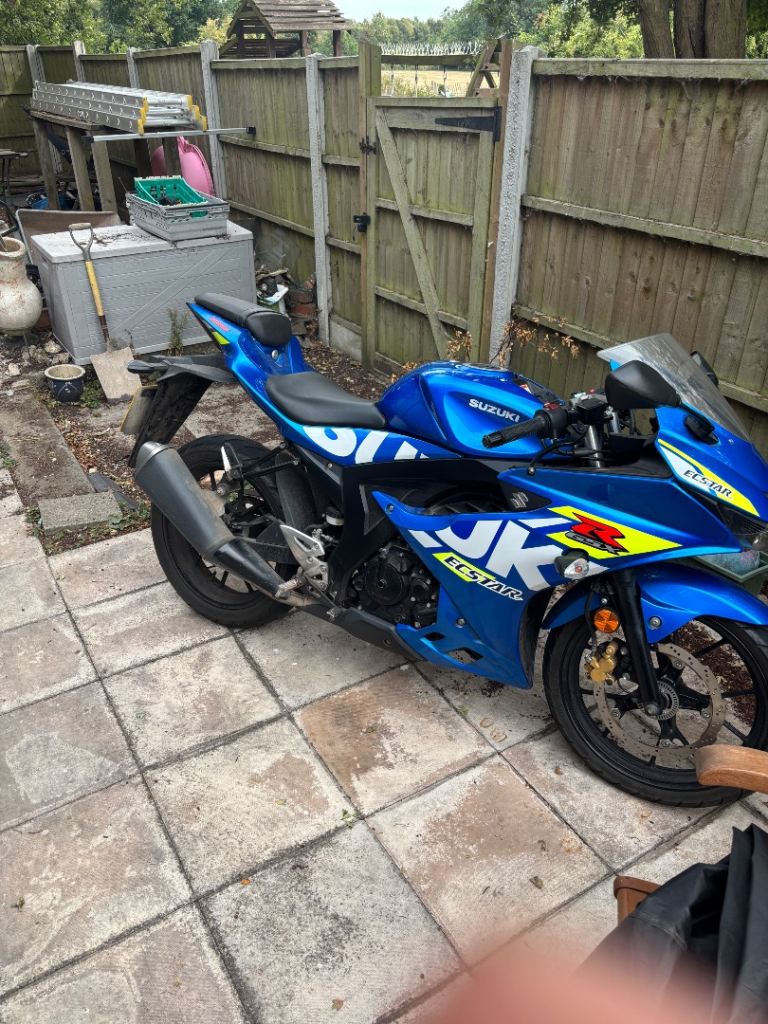 2023 Suzuki GSX-R 125 