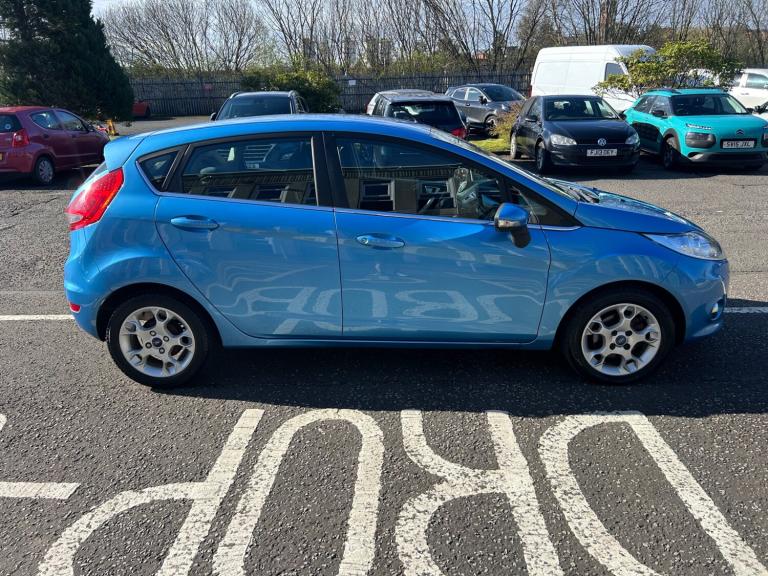 2012 Ford Fiesta 1.25 Zetec 5dr [82] HATCHBACK Petrol Manual