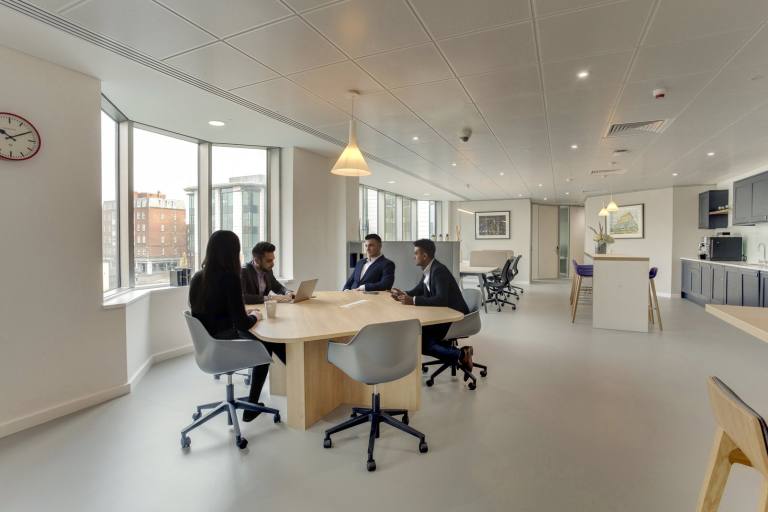 Birmingham - B15 1TR \ Serviced Office for 4 Workstations