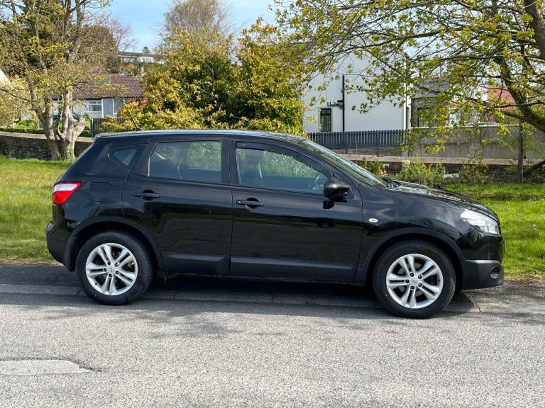 2014 NISSAN QASHQAI 1.5 DCI DIESEL.MOTED ,JUST BEEN FULLY SERVICED.
