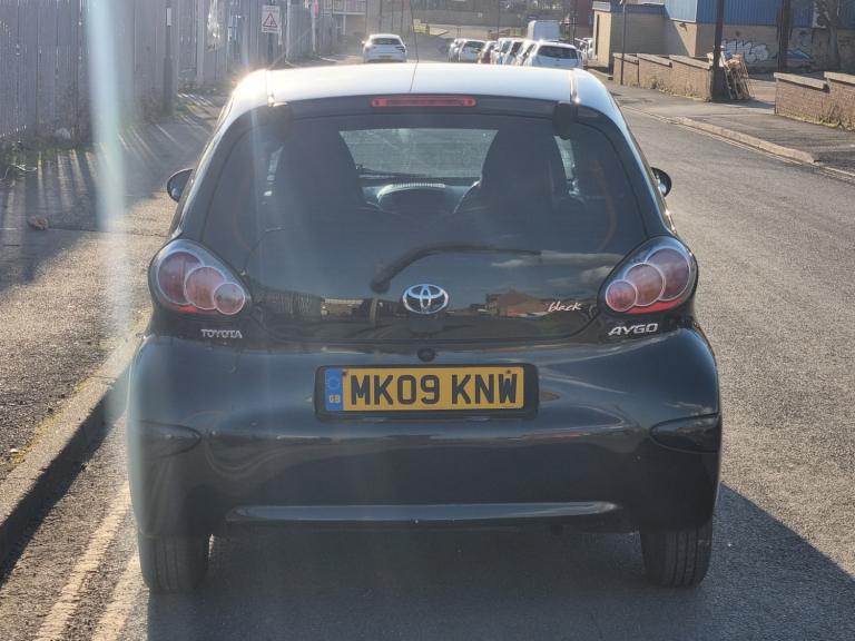 2009 Toyota AYGO 1.0 VVT-i Black 5dr [AC] MMT HATCHBACK Petrol Automatic