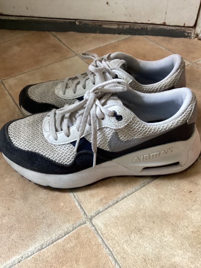 Nike Air Max trainers size 5