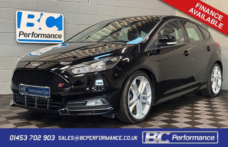 FORD FOCUS 2.0 T EcoBoost ST-2 Black Manual Petrol 2016