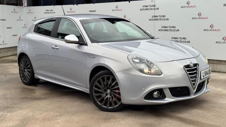 2014 Alfa Romeo Giulietta 2.0 JTDM-2 Sportiva Nav Euro 5 (s/s) 5dr HATCHBACK Diesel Manual