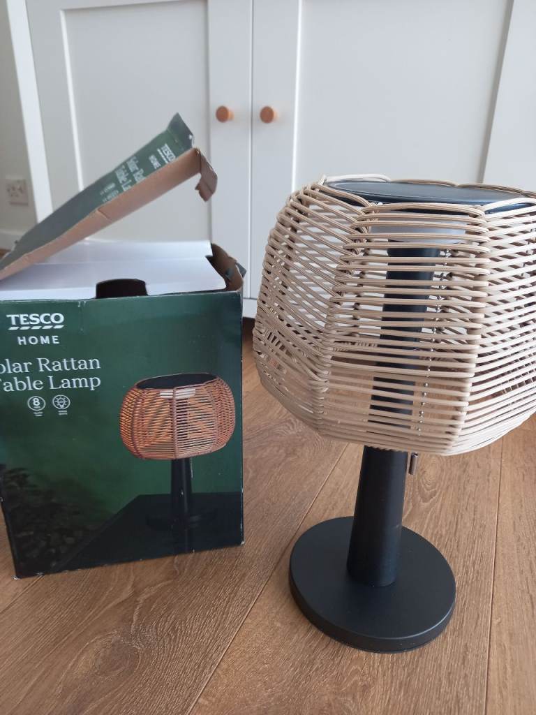 Solar Rattan Table Lamp