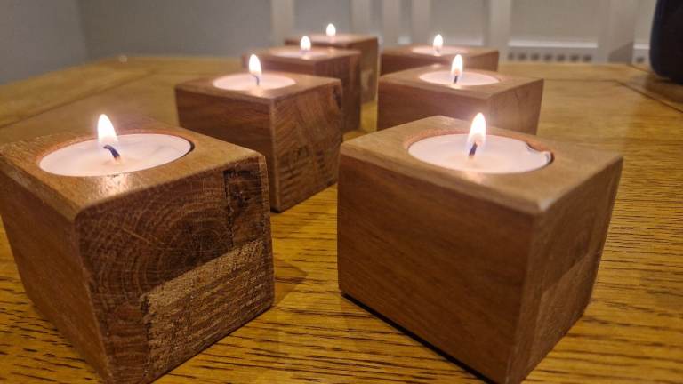 Tea Light Holder 
