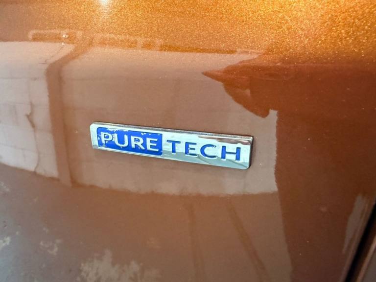 2017 Peugeot 3008 1.2 Puretech Allure 5dr EAT6 HATCHBACK PETROL Automatic