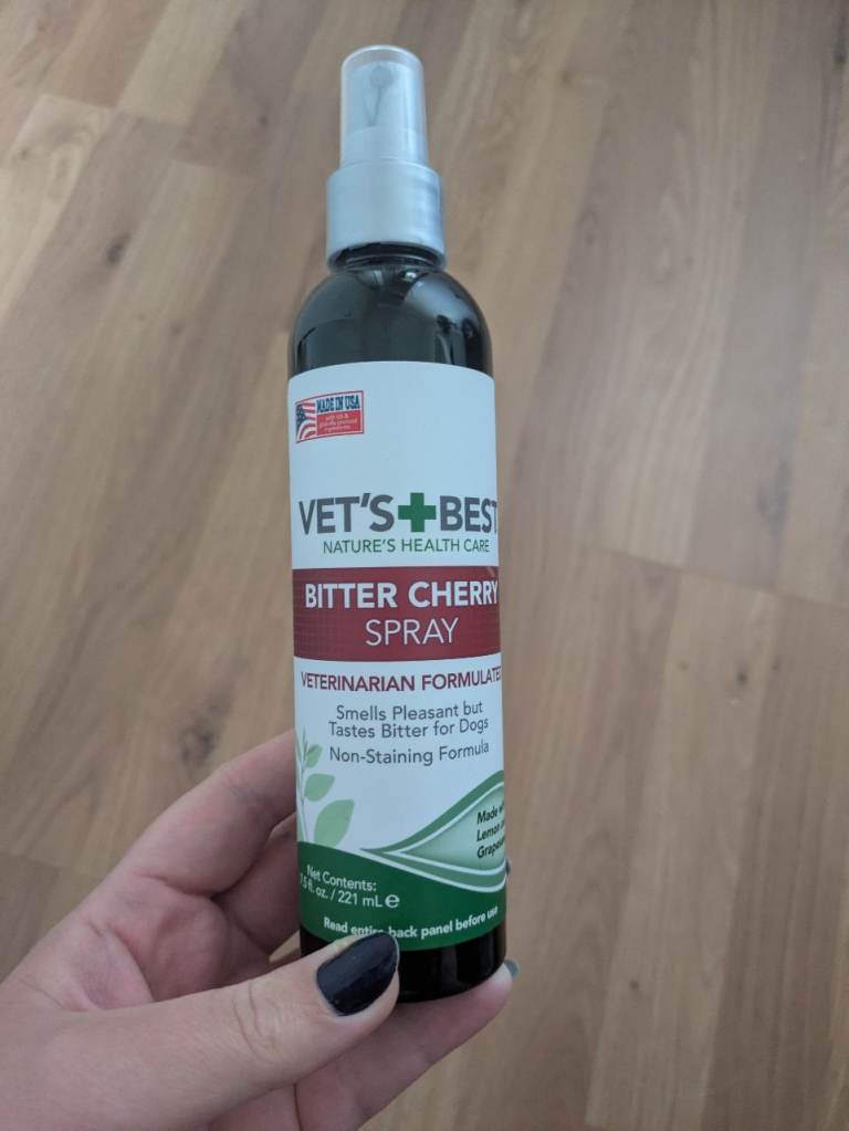 Bitter Cherry Spray for dogs