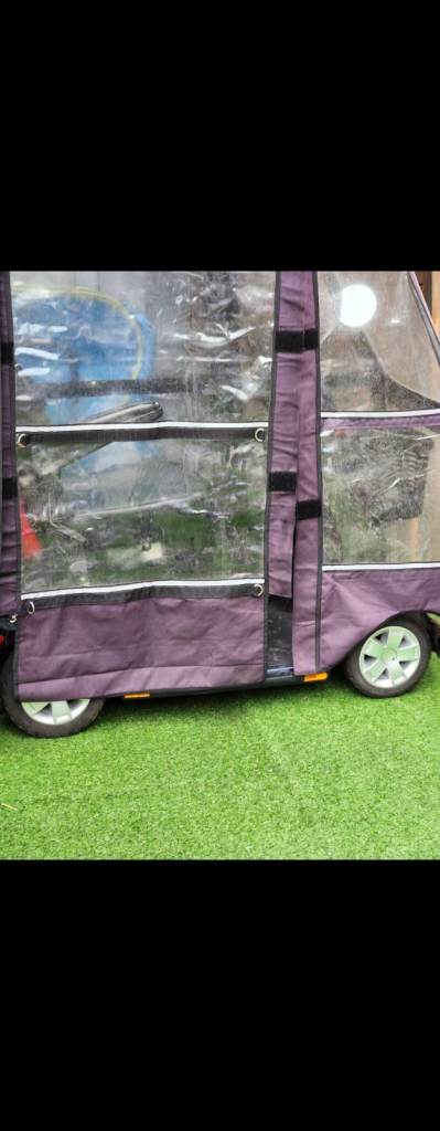 Superglide with canopy 