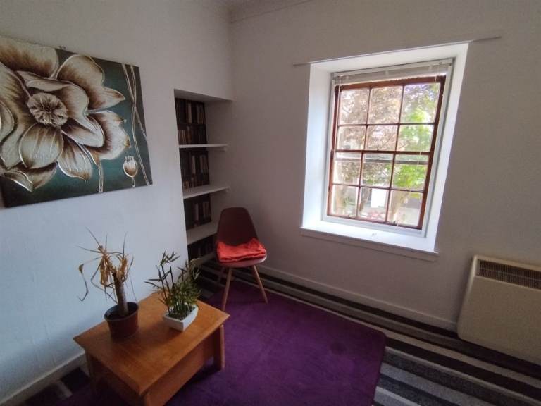One bedroom flat in Grange /Causewayside area