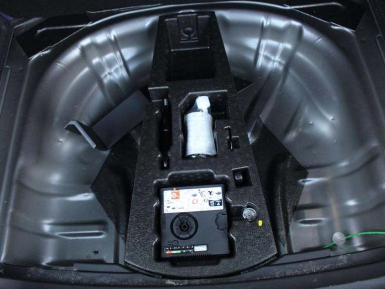 2025 Skoda Karoq 1.5 TSI Sportline Edition 5dr DSG Automatic SUV Petrol Automatic