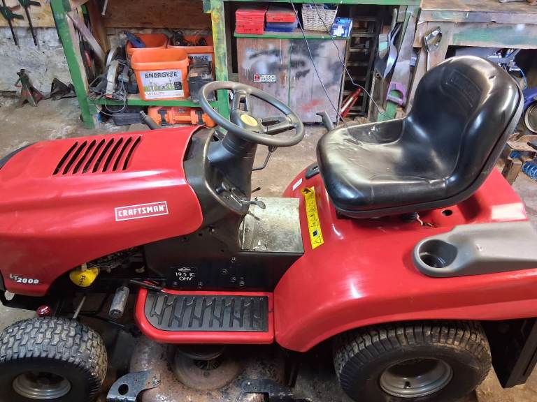 Ride on mower 