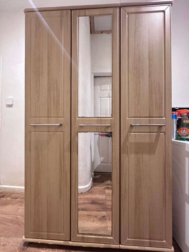 image for 3 Door Wardrobe 