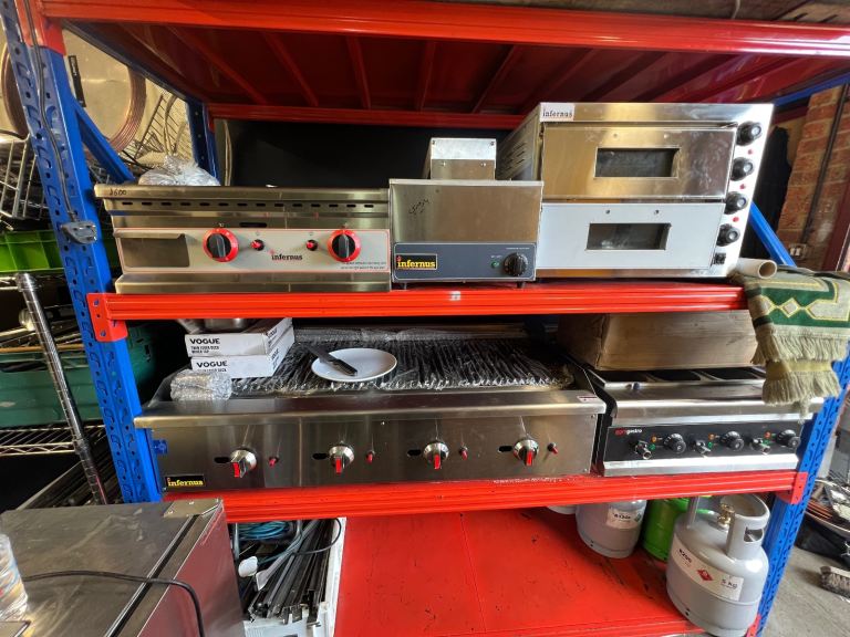 Commercial flat grill charcoal grill gas pizza oven fryer catering equipment 