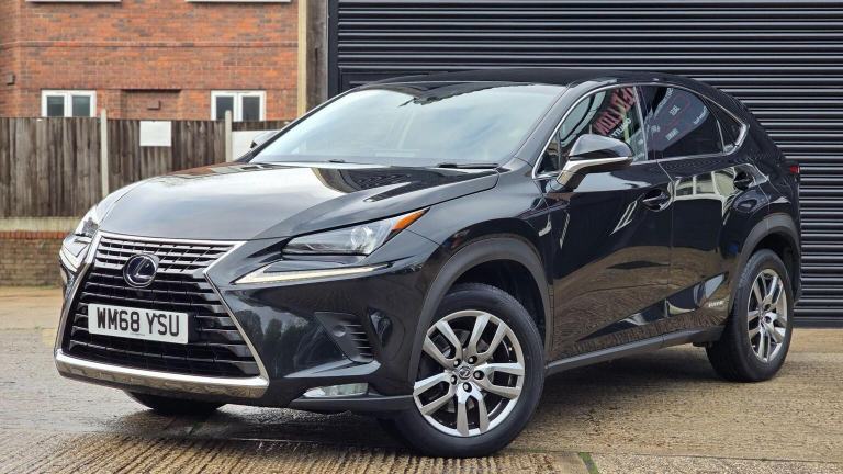 LEXUS NX 2.5 300h Luxury E-CVT 4WD Euro 6 (s/s) 5dr 2019