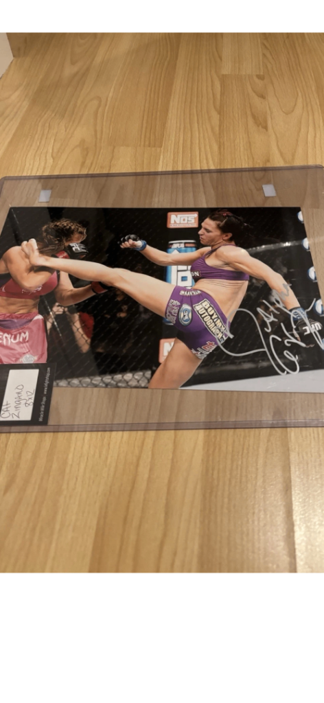 UFC signed autograph photograph