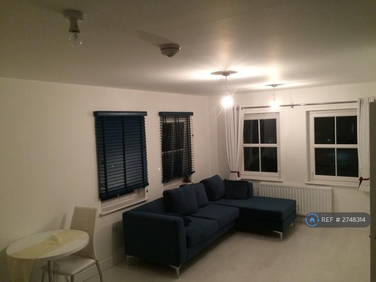 1 bedroom in Topaz Court, Erith, DA8 (#2748314)